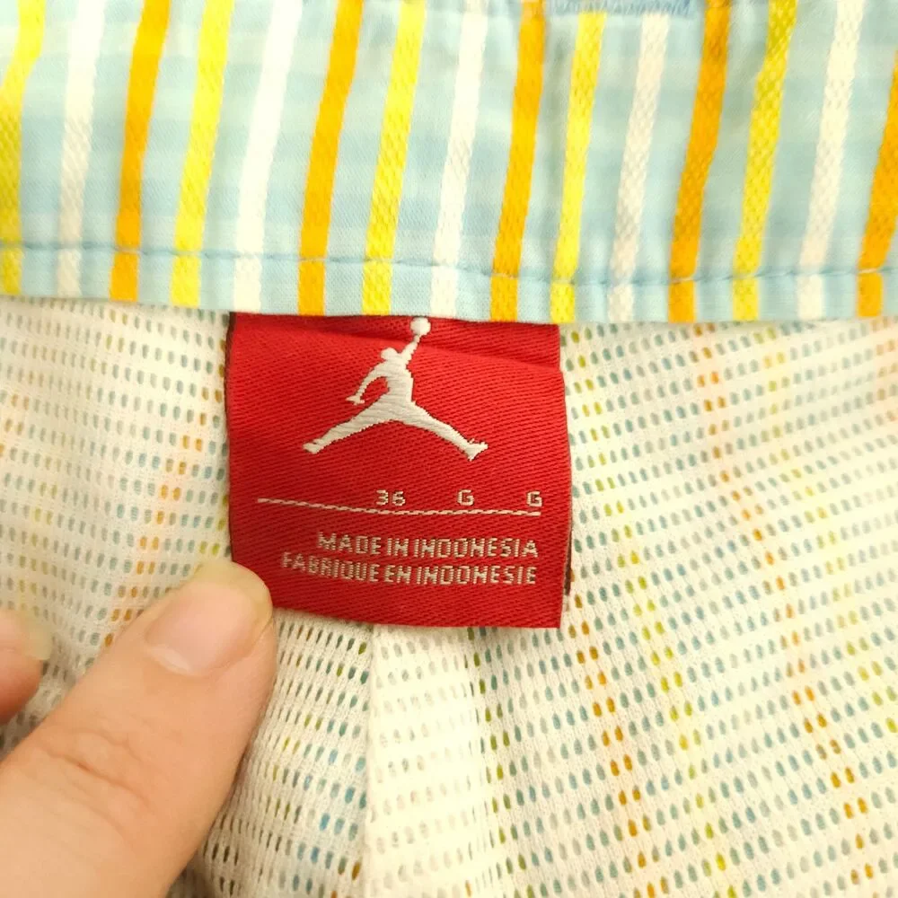 Air Jordan Nike Green Striped Mesh Lined 5-Pocket Board Shorts Men's 36‎